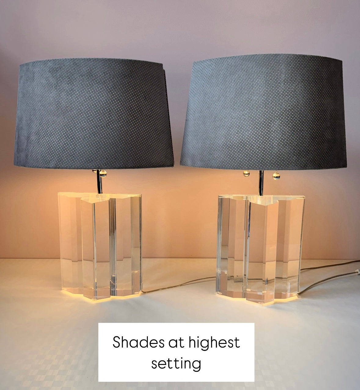 Vintage Lucite Diamond Block Lamp by Les Prismatiques/item