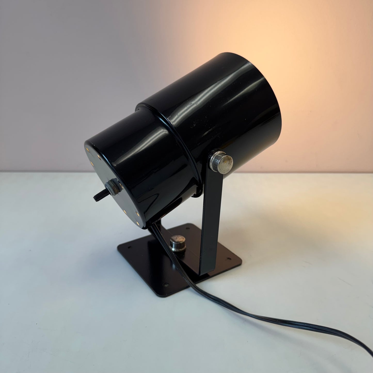 Vintage Black Metal Adjustable Spotlight Lamp