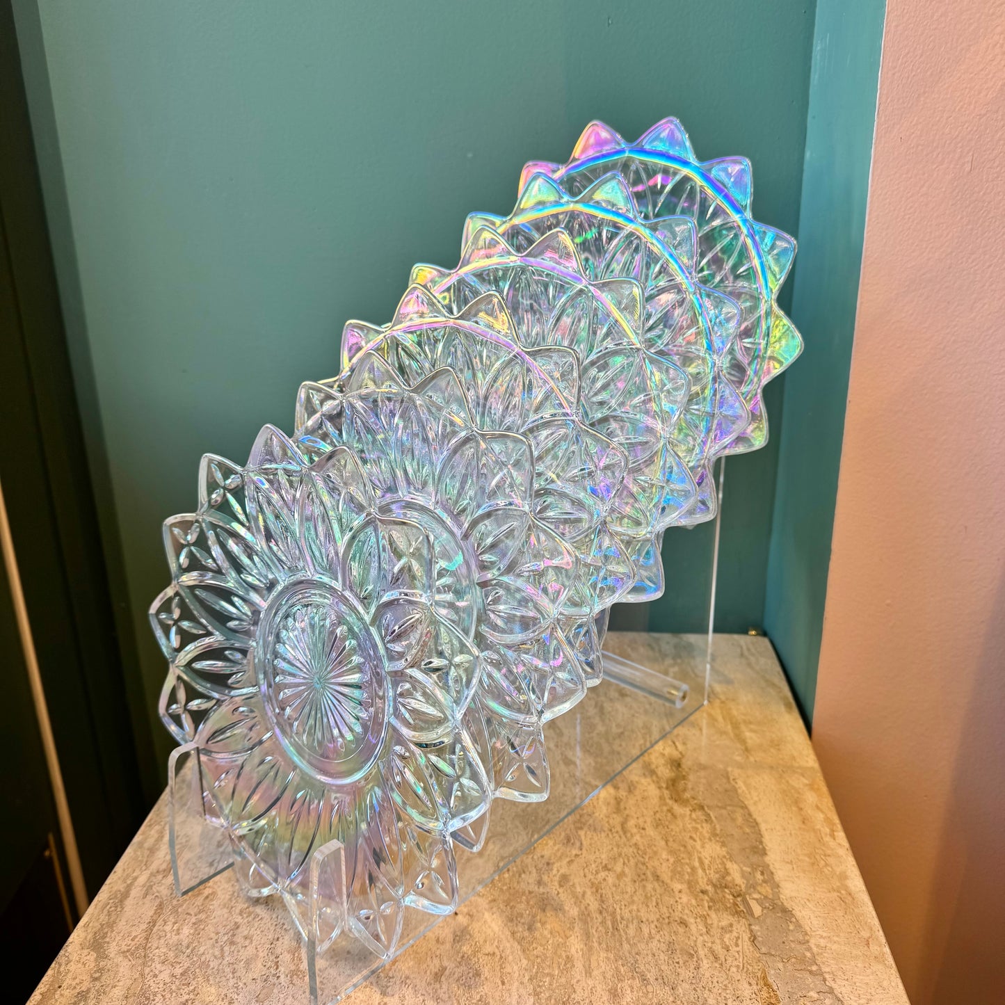 Set of 6 Iridescent Lotus Federal Glass Plates