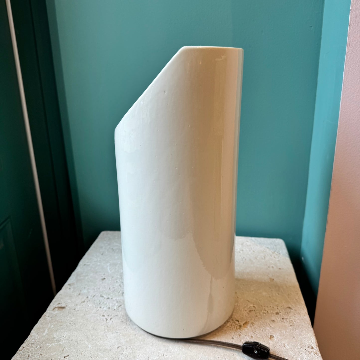 Vintage 1980's Modernist White Ceramic Lipstick Lamp