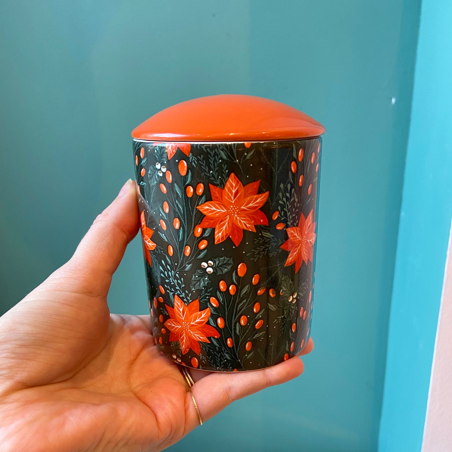 Poinsettia Medium Ceramic Jar Candle