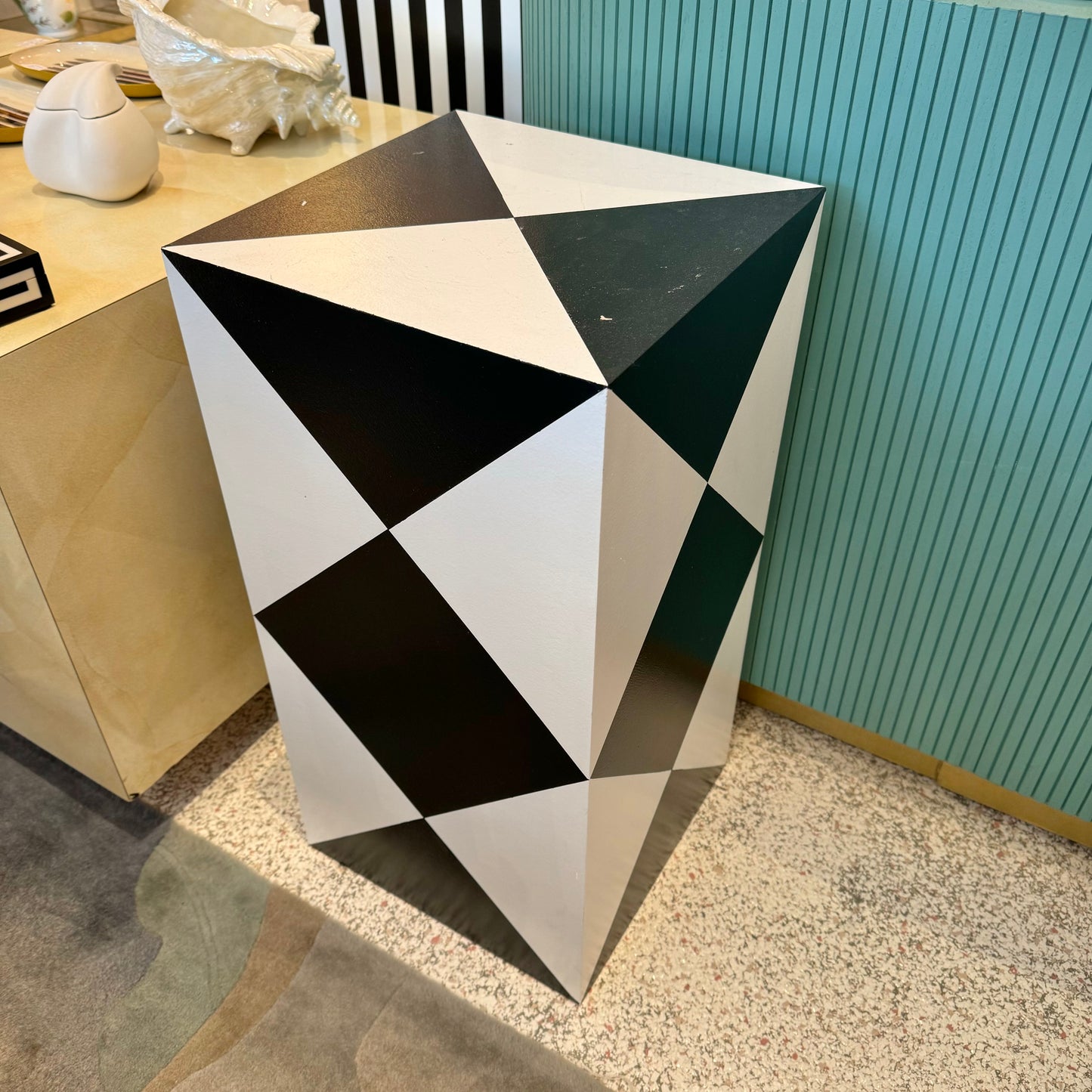 Black and White Checkered Pedestal 24"