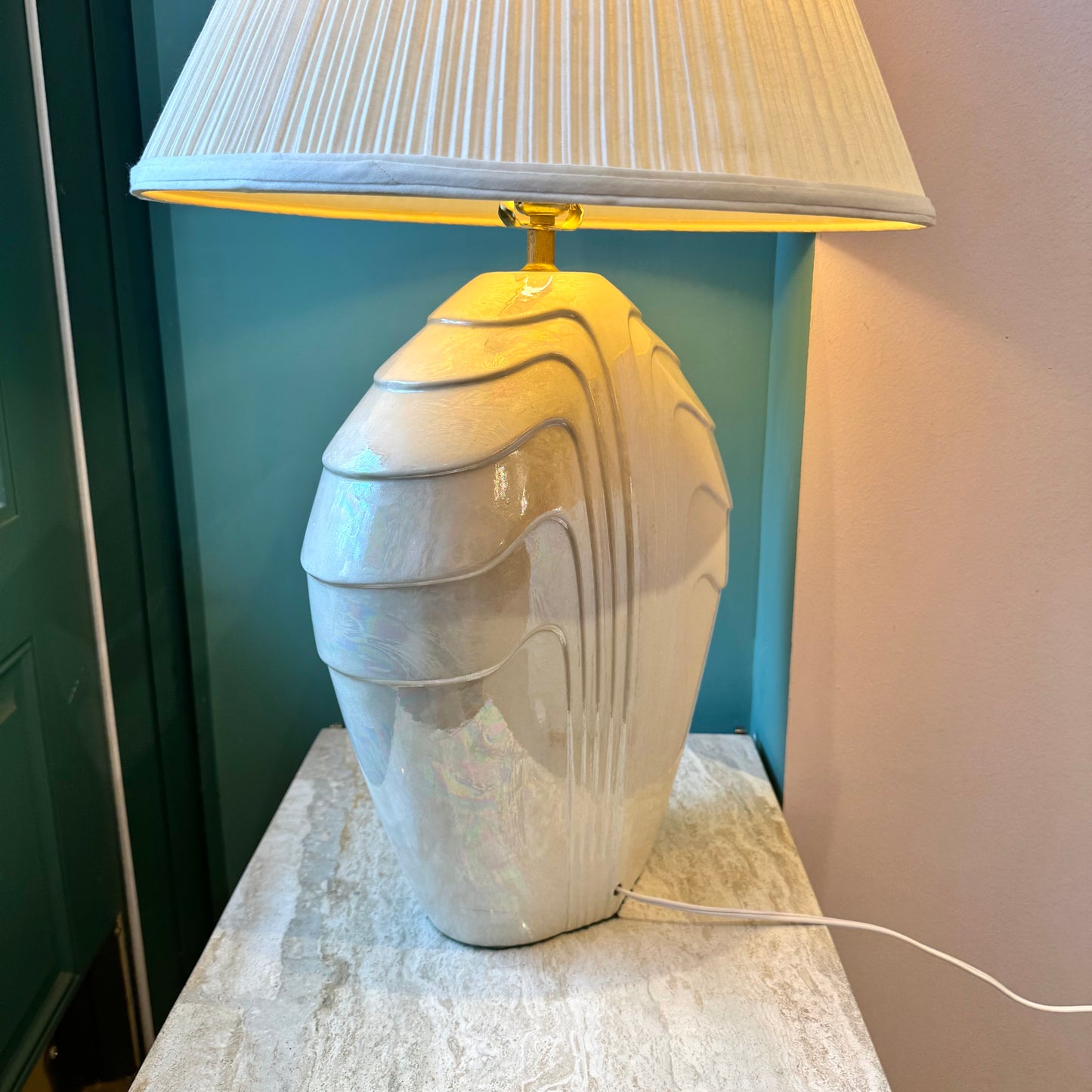 Vintage Opalescent Hollywood Regency Style Lamp