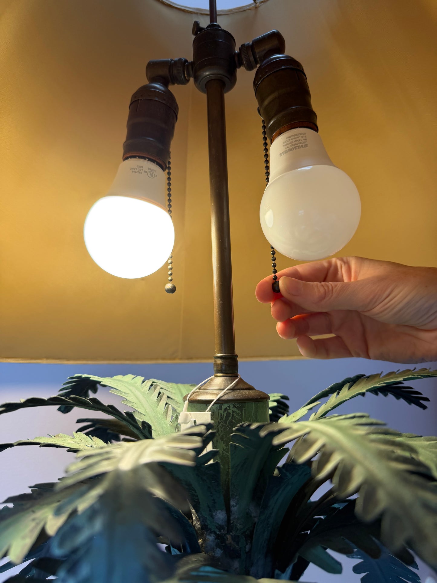 Vintage 1970s Chapman Style Palm Tree Table Lamp/per item