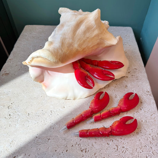 Lobster Claw Pen