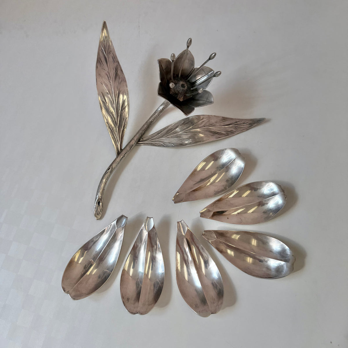 Vintage Silver-Plated Flower with Individual Petal Ashtray/Dishes by PLAME Spain