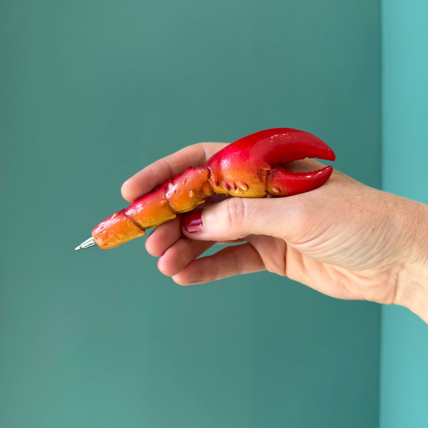 Lobster Claw Pen