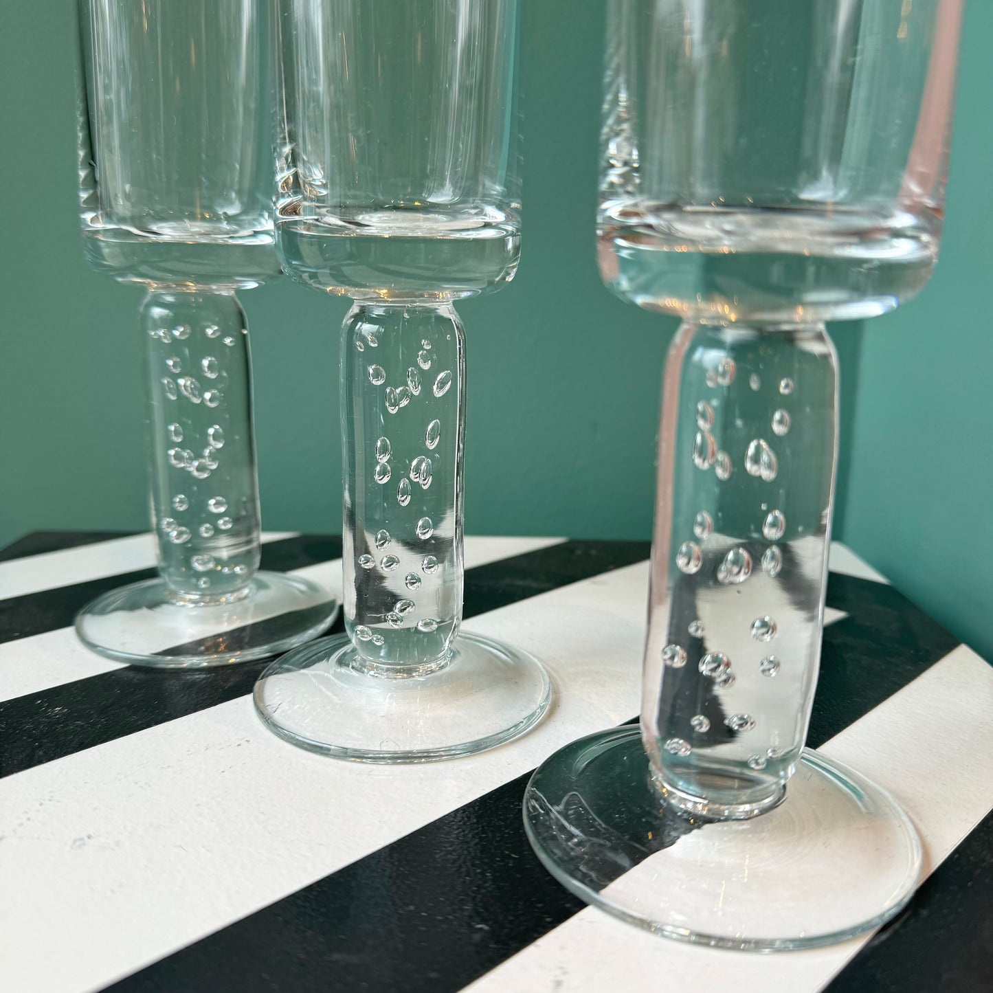 Set of 3 Vintage Holmegaard Style Bullicante Stem Champagne Glasses