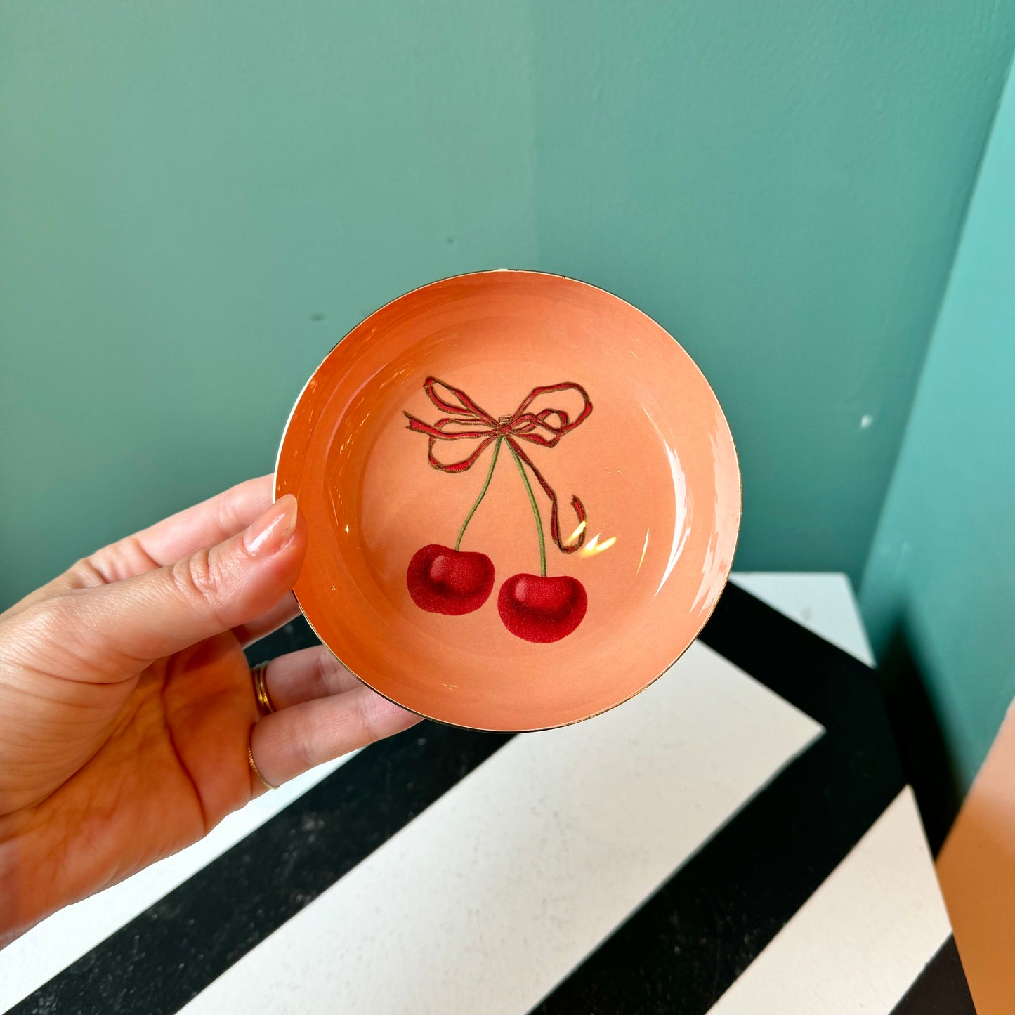 Red Cherries Round Enamel Tray