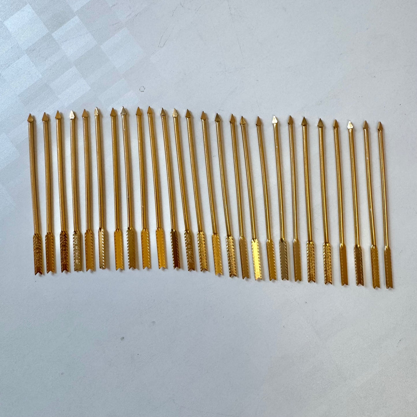 Vintage Set of 26 Gold Tone Metal "Arrow" Cocktail Picks