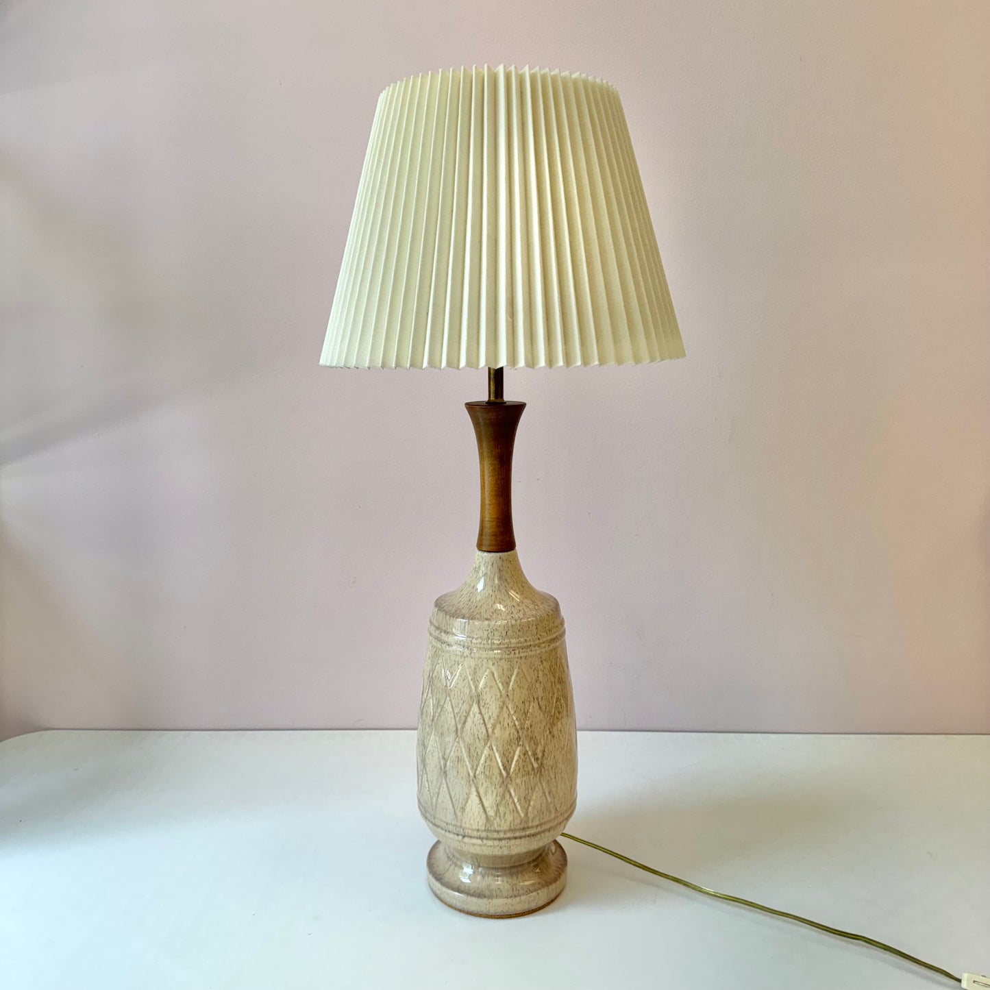 Vintage Mid-Century Ceramic and Walnut Lamp w/shade