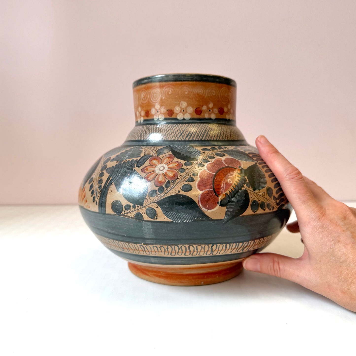 Vintage Hand Painted Mexican Tonala Pottery Vase