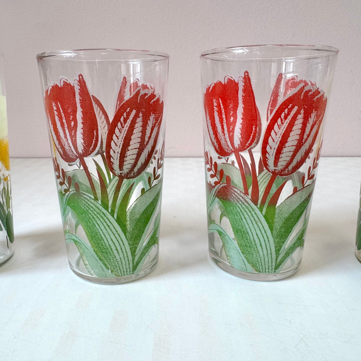 Vintage Set of 4 Mid-Century Flower Glasses