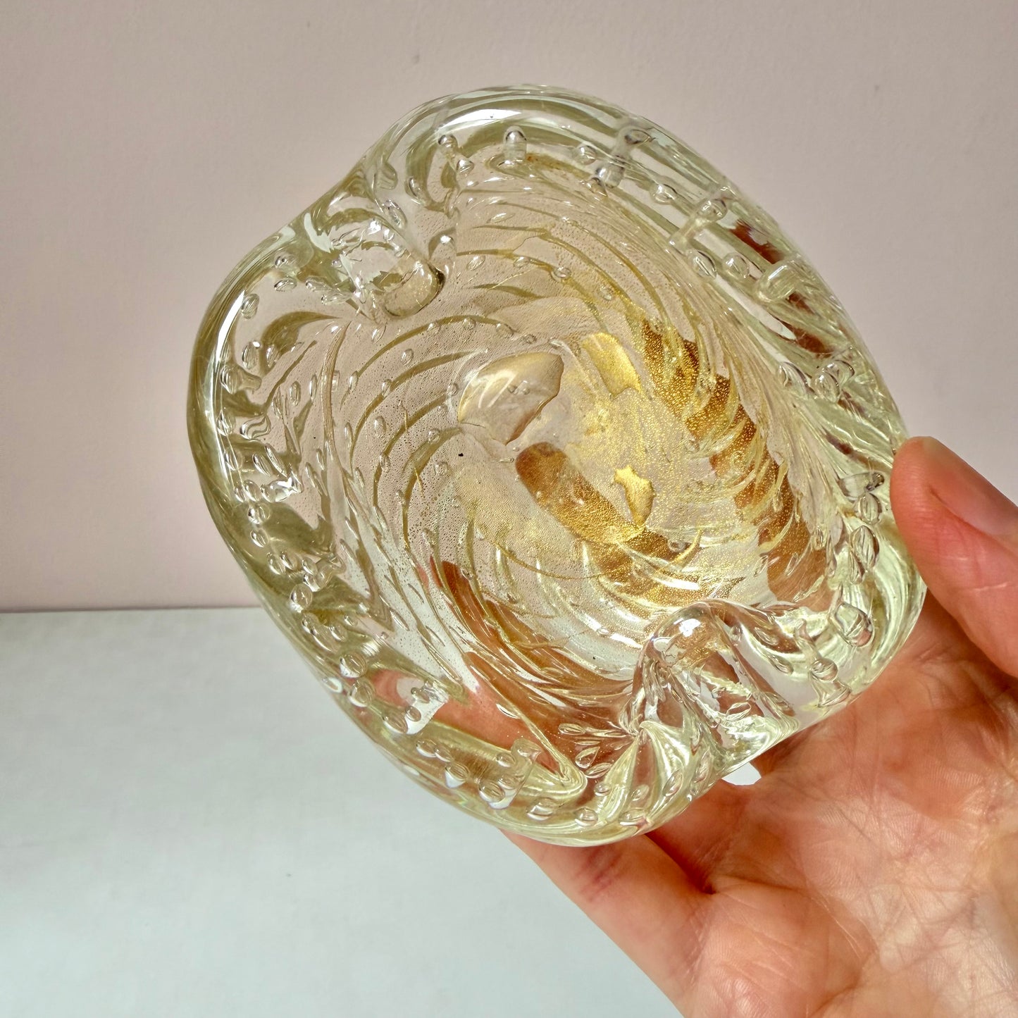 Vintage Bullicante Gold Leaf Art Glass Ashtray