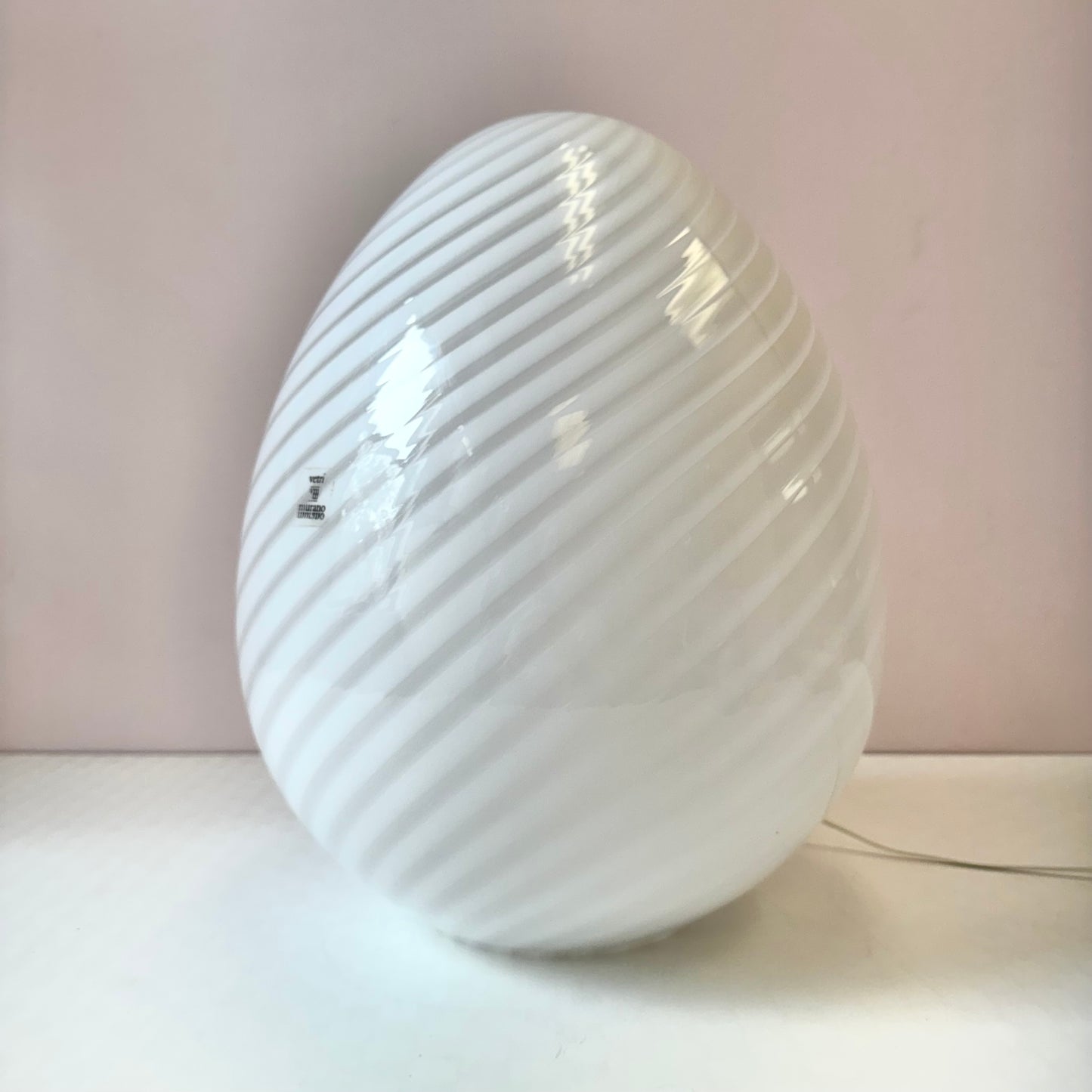 Vintage Large Vetri Murano Glass Egg Lamp