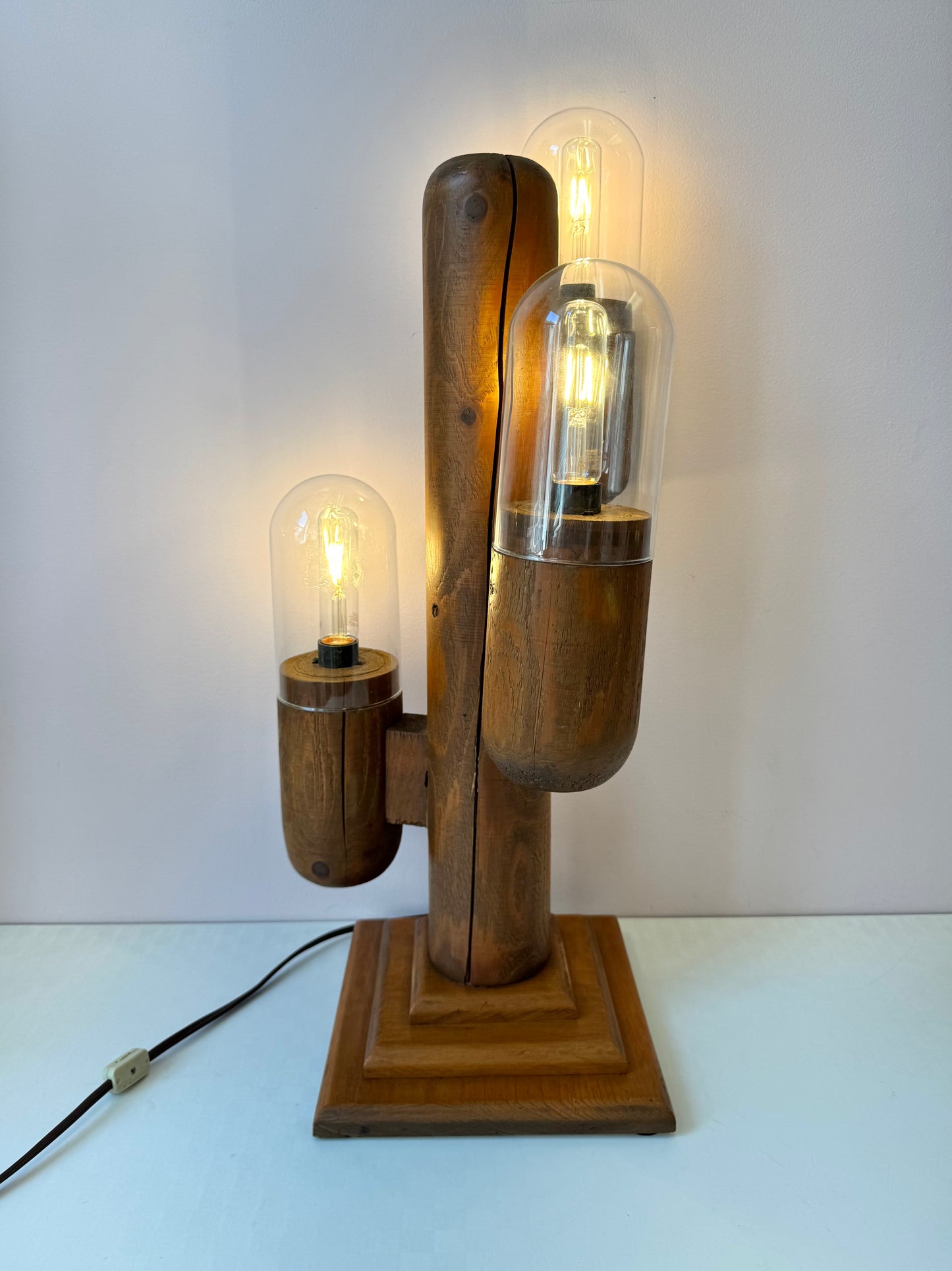 Vintage 1990’s Wooden Modeline Replica Saguaro Cactus Lamp (as is)