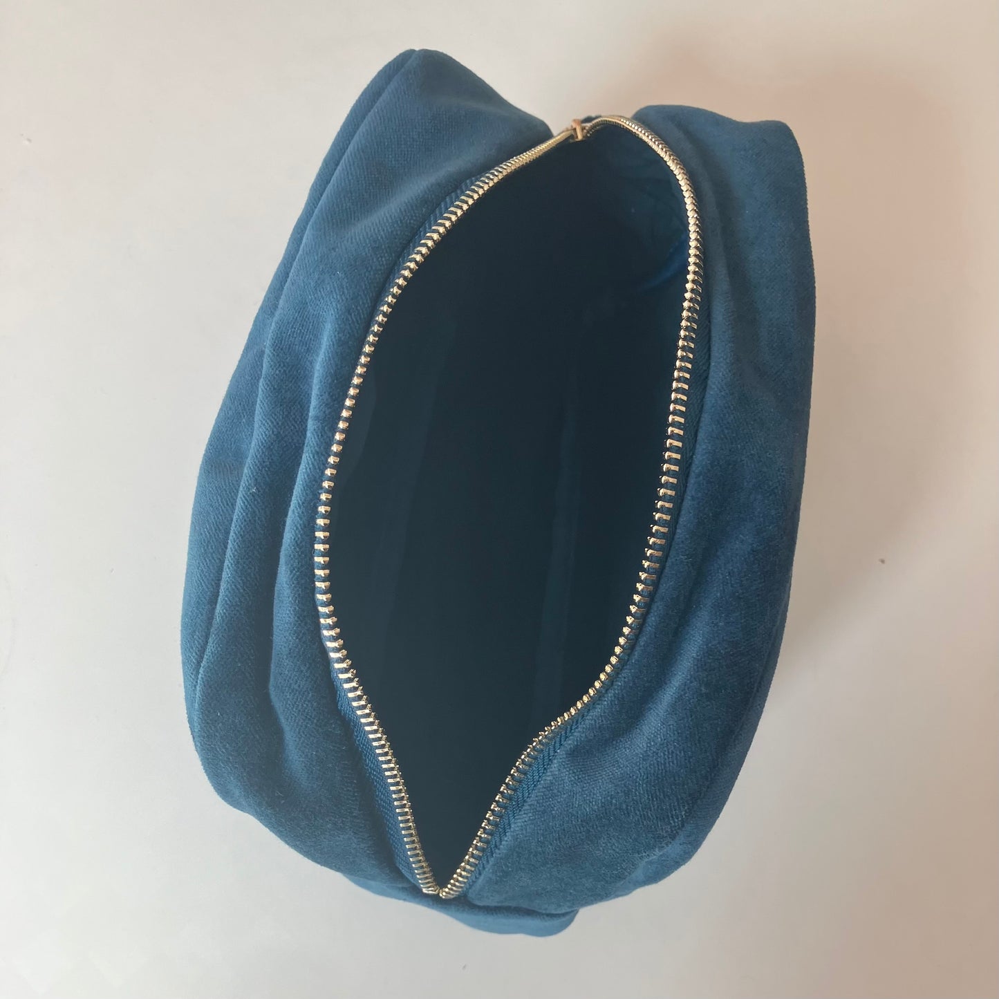 Velvet Embroidered Makeup Bag - Strawberry