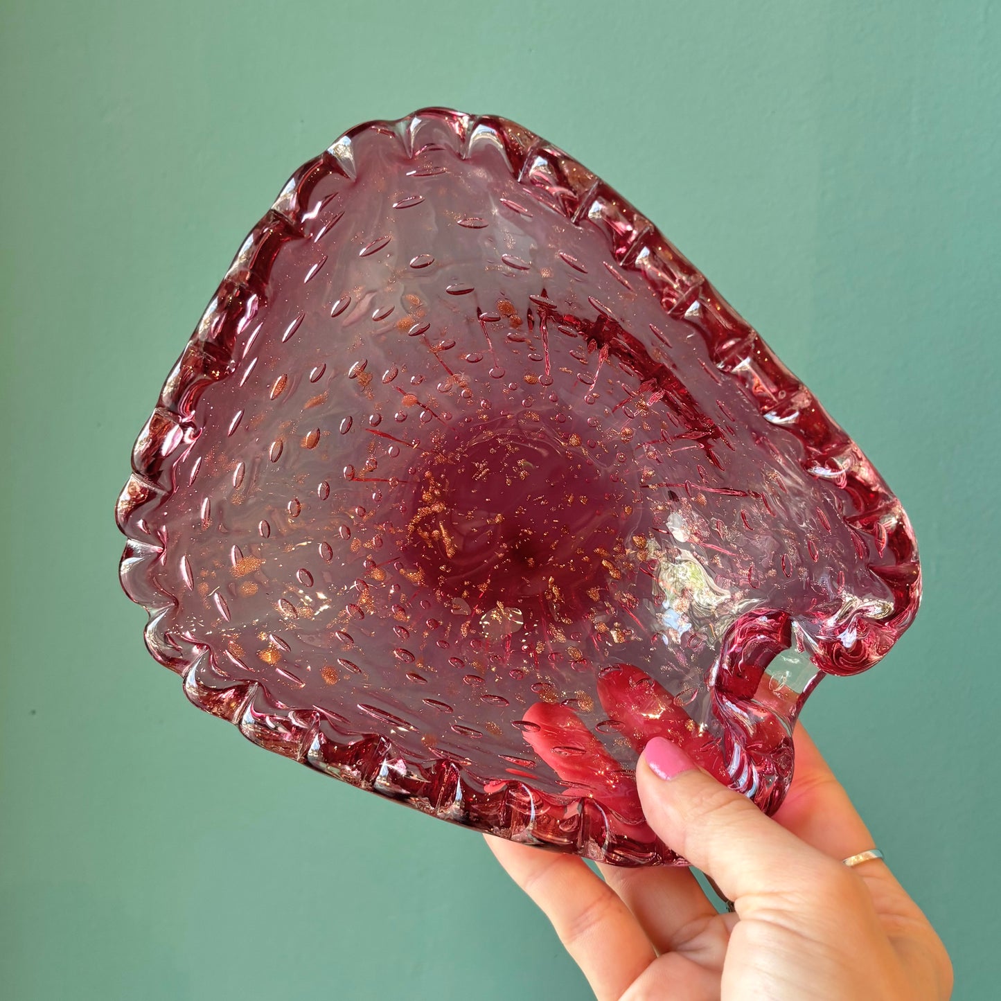 Vintage Scallop Edged Pink Bullicante Glass Bowl with Gold Leaf