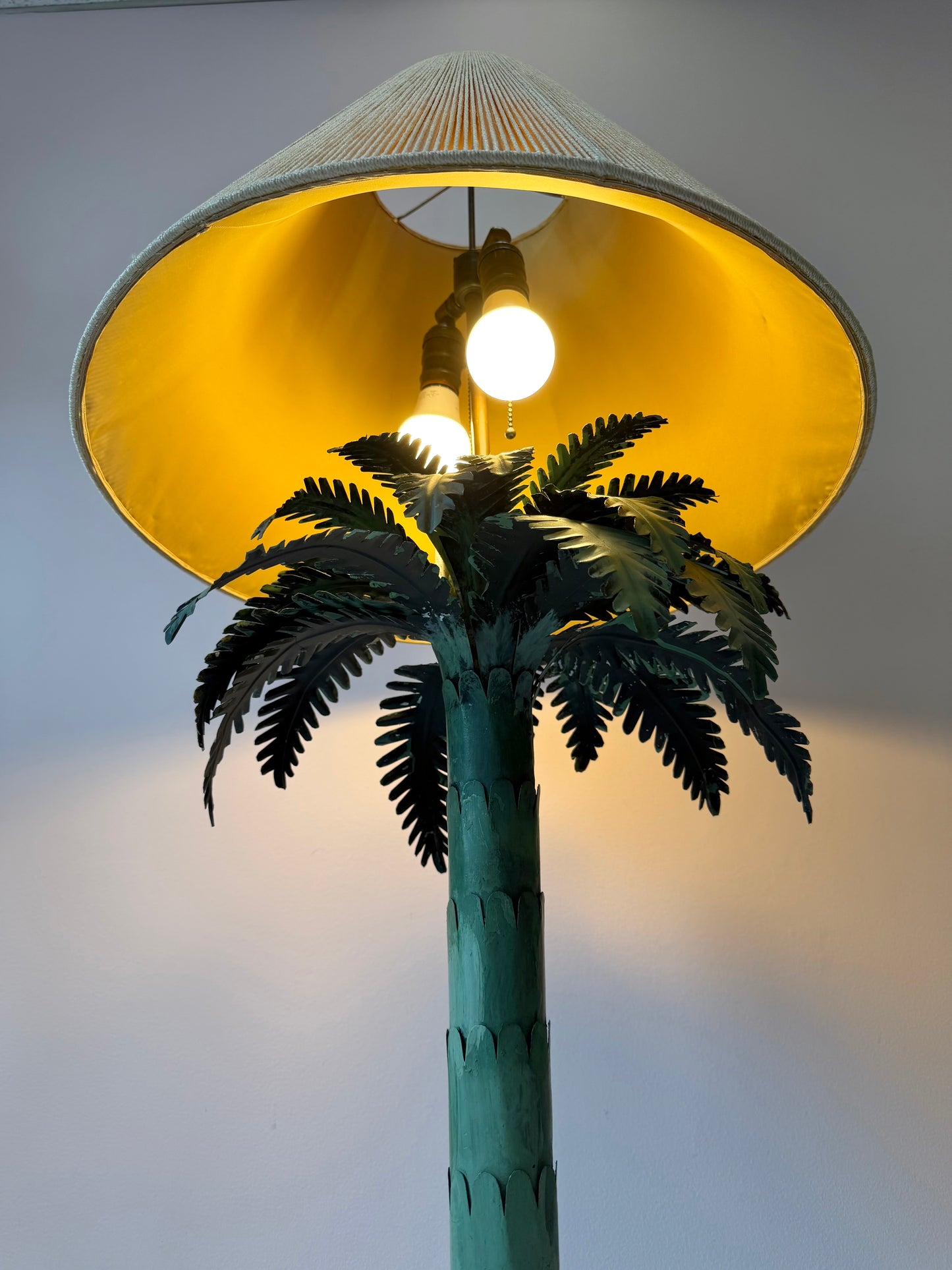 Vintage 1970s Chapman Style Palm Tree Table Lamp/per item