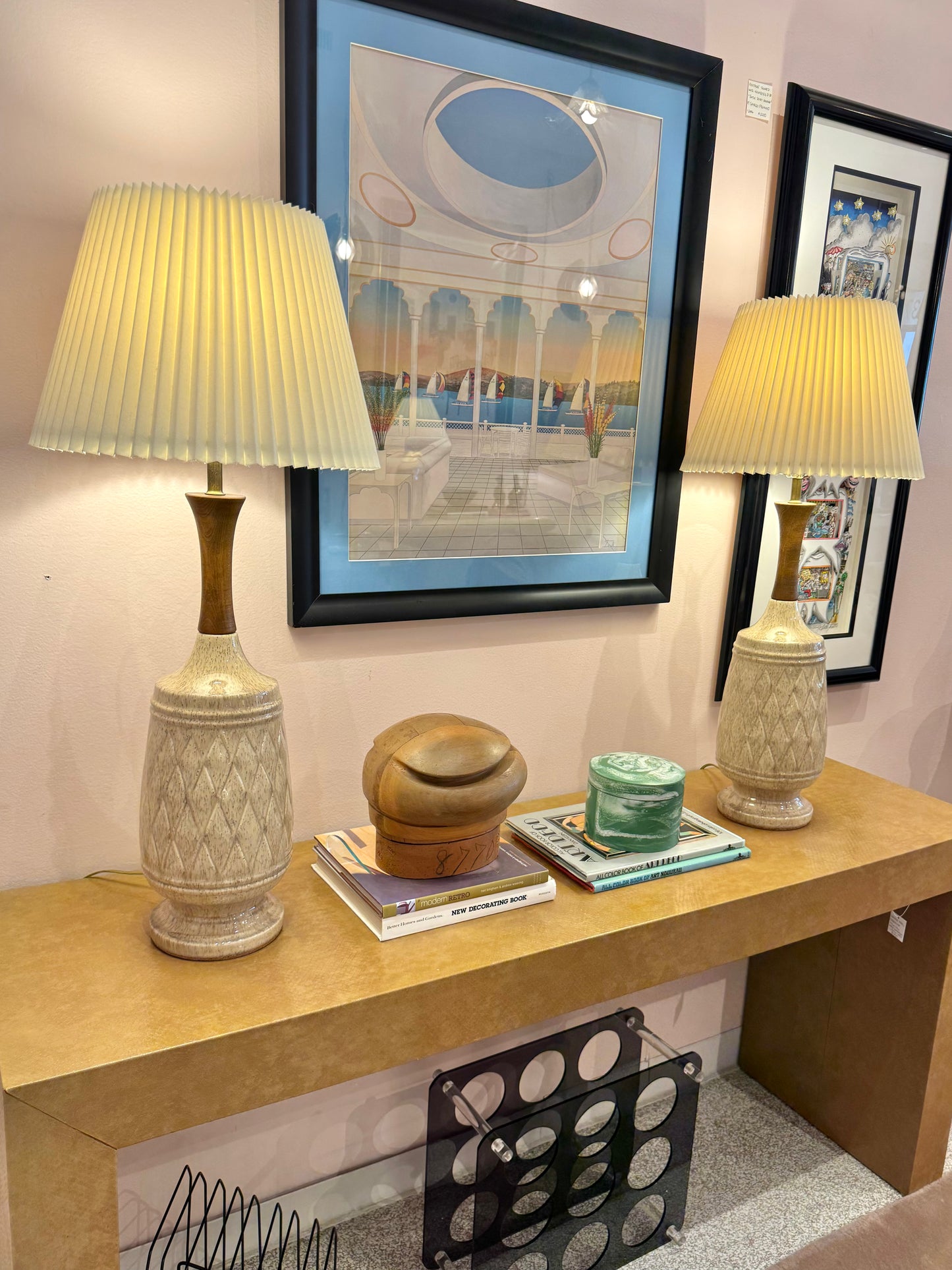 Vintage Mid-Century Ceramic and Walnut Lamp w/shade