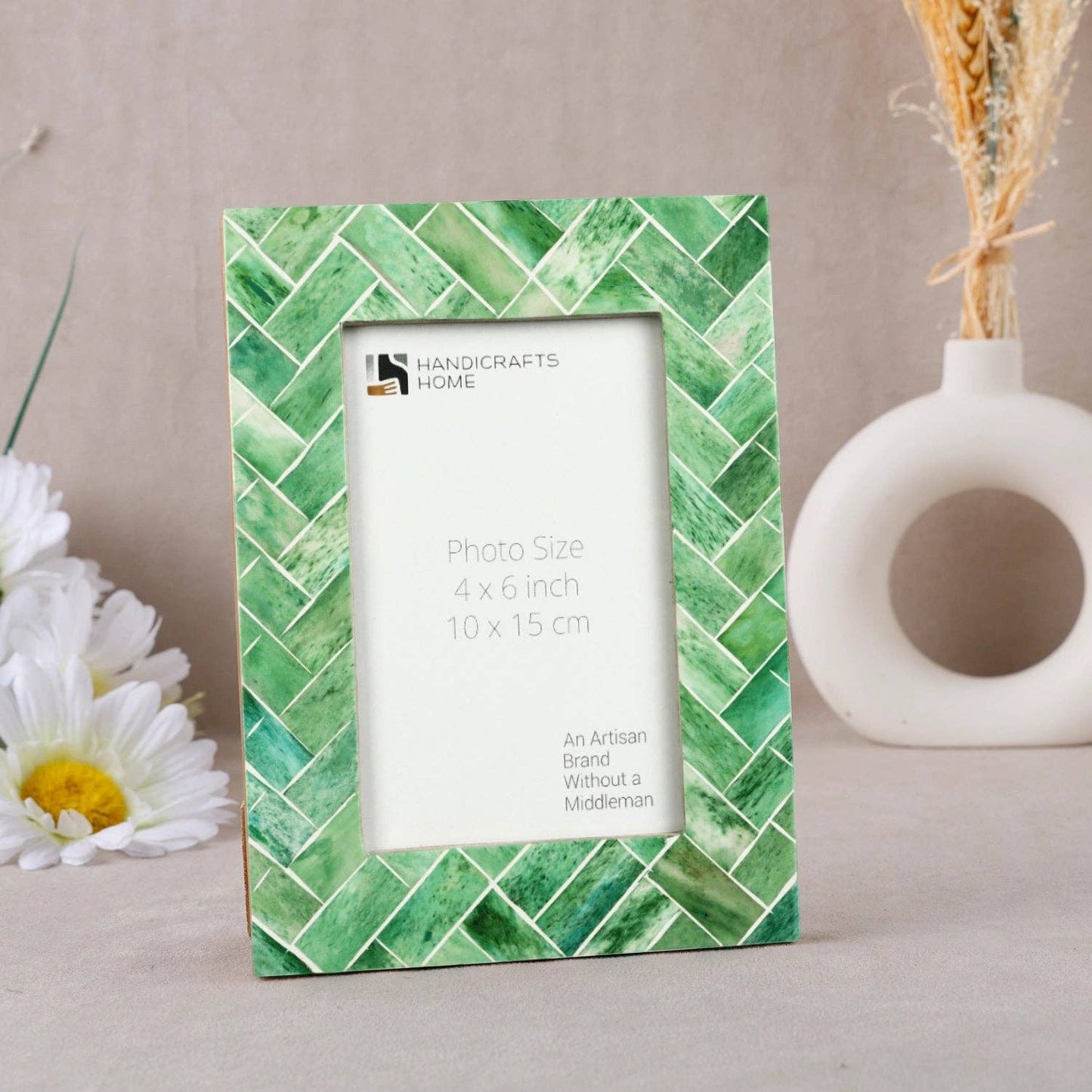 Handmade Green Leaf Bone Inlaid Picture Photo Frame: 4"x6"