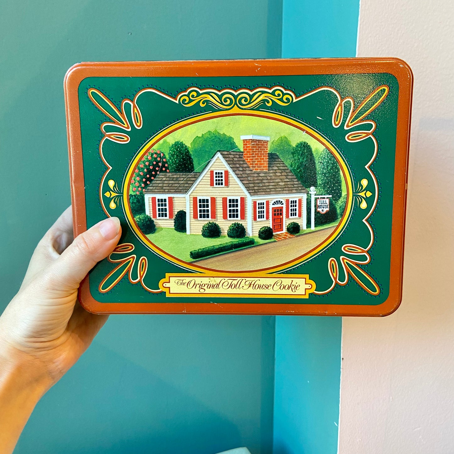 Vintage Toll House Cookie Tin Box