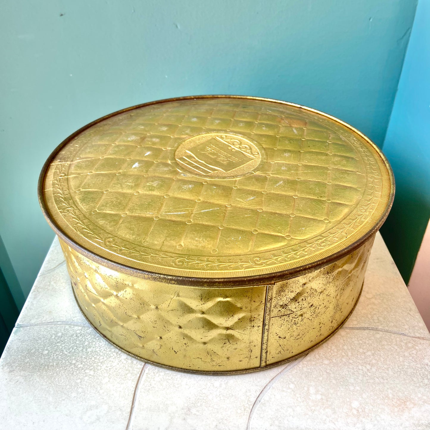 Vintage Country Inn Gold Tin 10.25"D