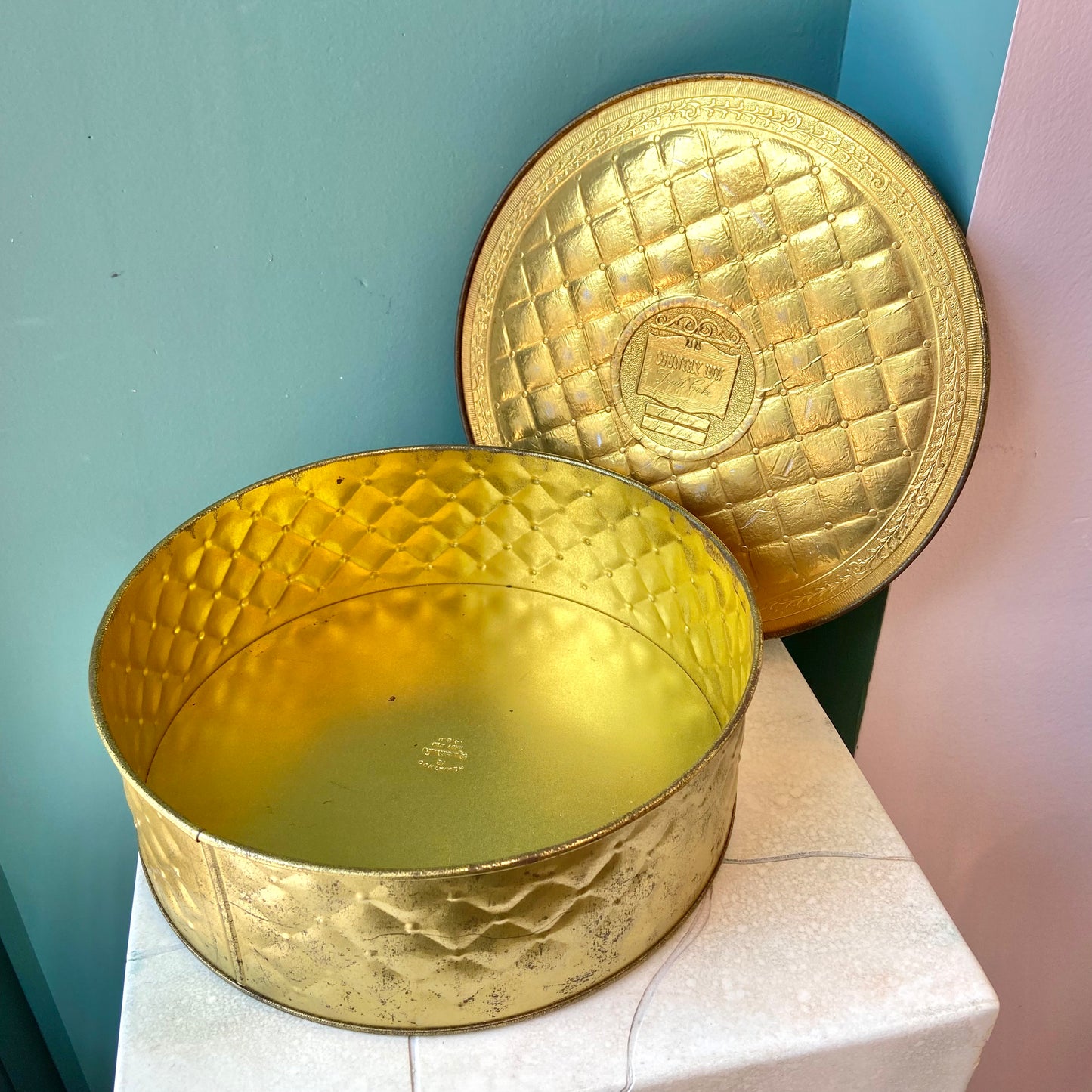 Vintage Country Inn Gold Tin 10.25"D