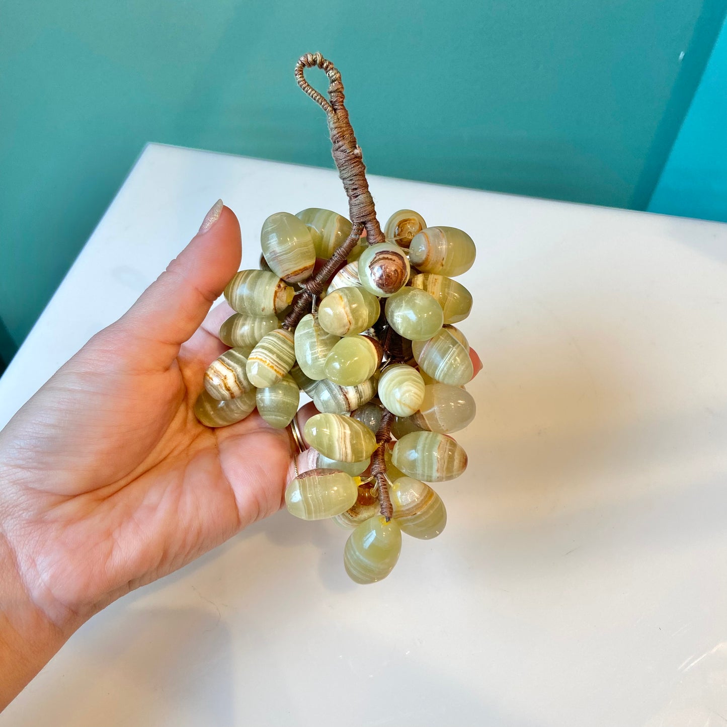Mini Vintage Onyx Grapes/Item