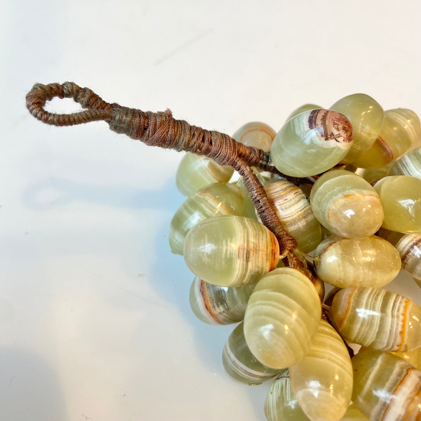 Mini Vintage Onyx Grapes/Item